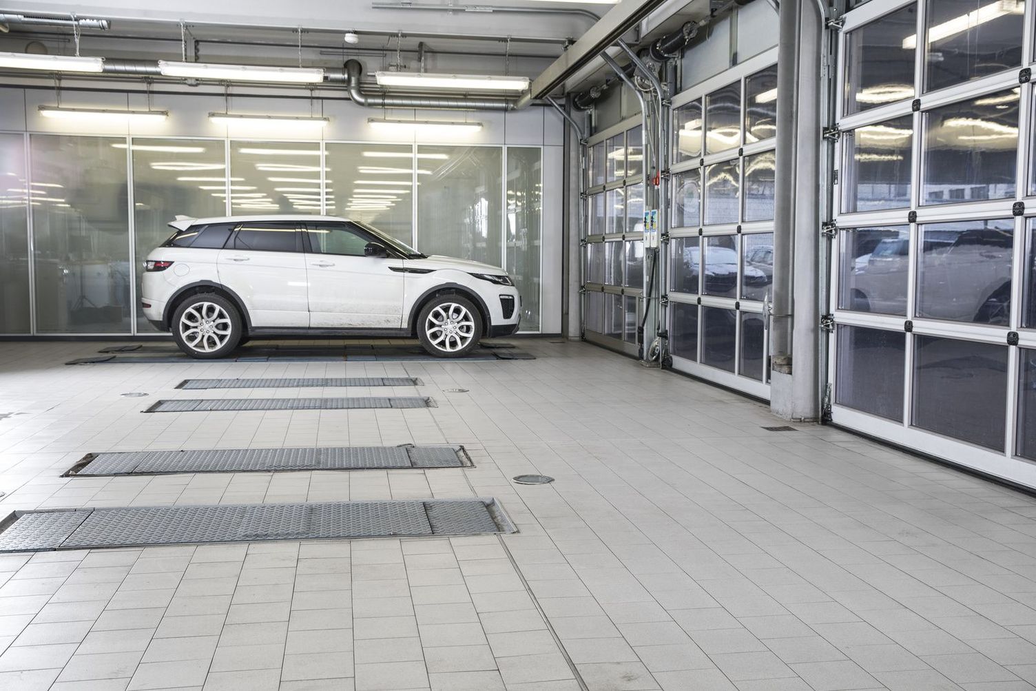 Automotive garage transport