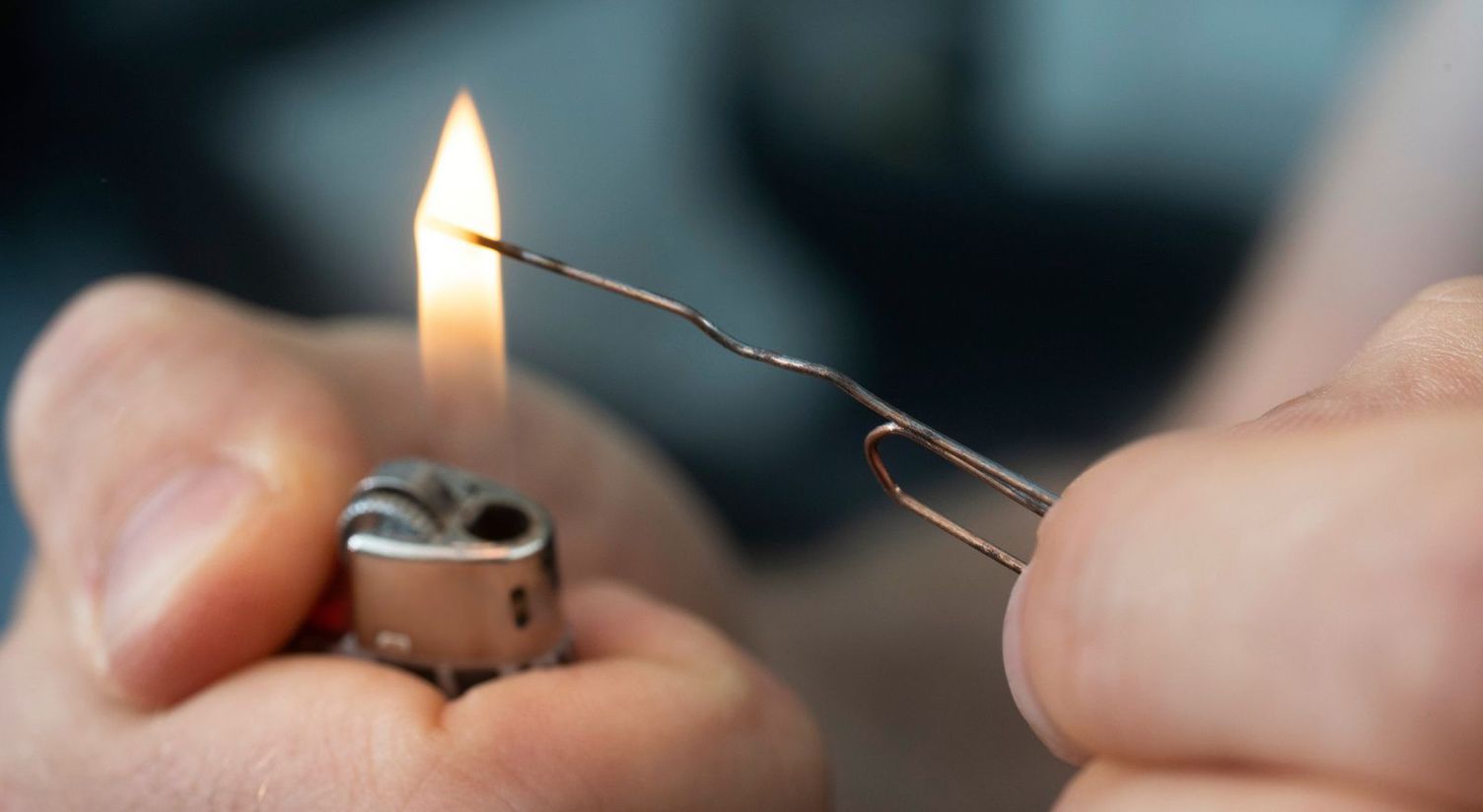 Kärcher tips: Paper clip test for PVC and linoleum