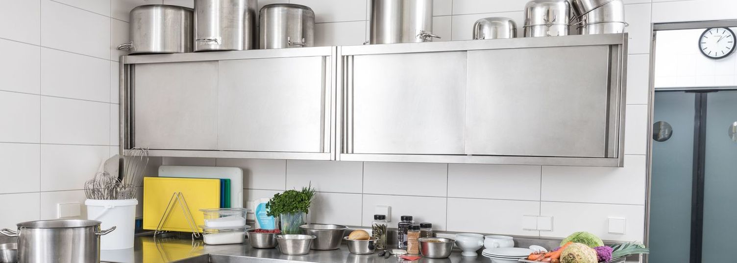 Commercial kitchen cleaning