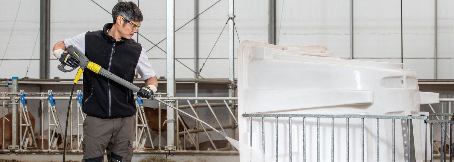 Cleaning calf hutches
