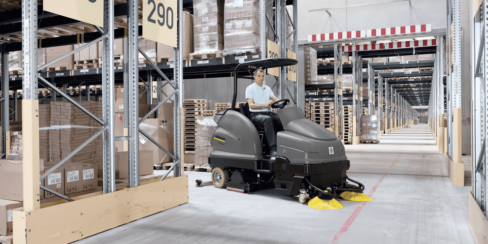 01_DZG_0319_Branchenloesungen_Transport_Logistik_Channelseiten_Modul_D_3000x1500Px_02