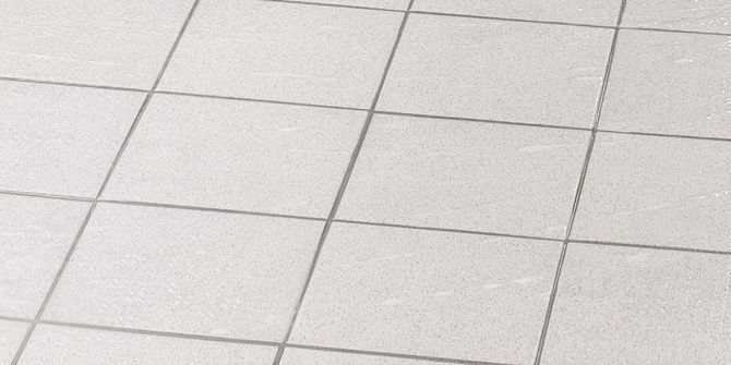 Cleaning fine stoneware tiles