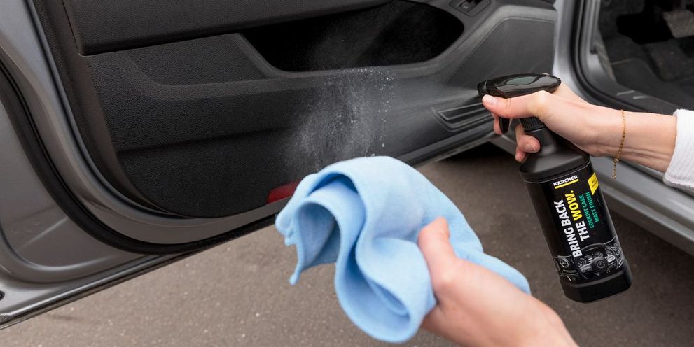 Plastic surface is treated with Kärcher Cockpit Care