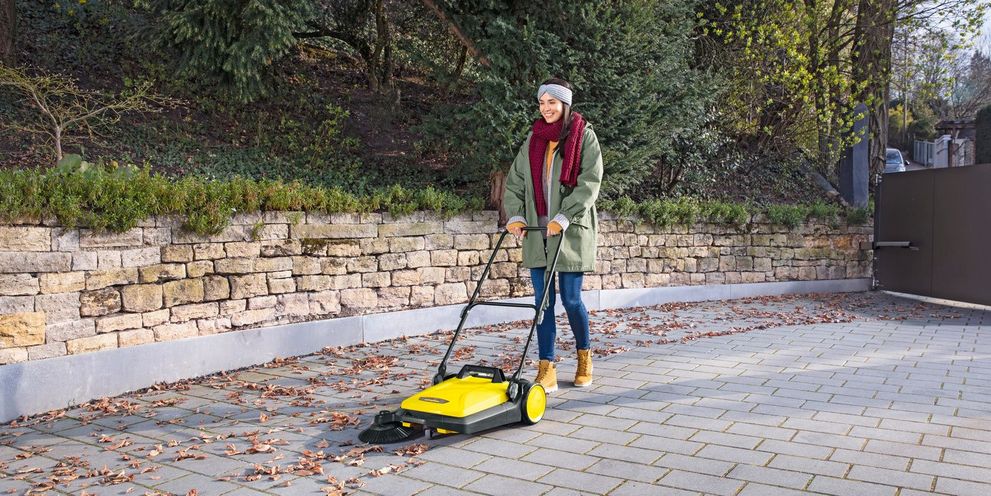 Kärcher tips: Clearing leaves