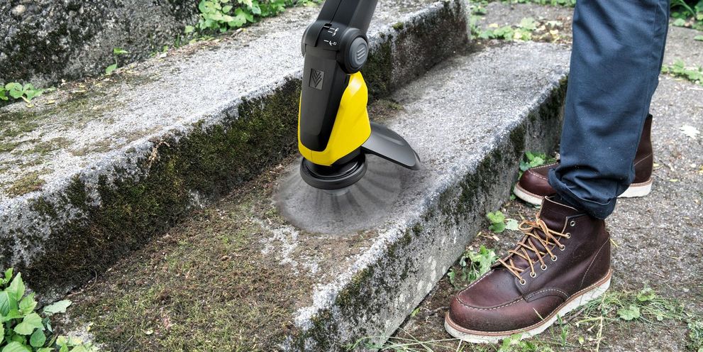 Kärcher: Removing moss