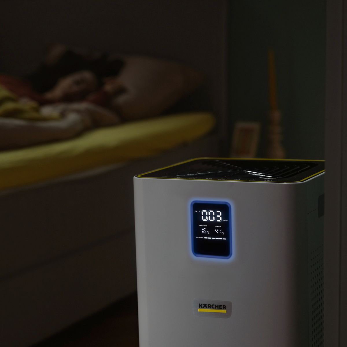 Purificator care filtrează aerul în timpul somnului
