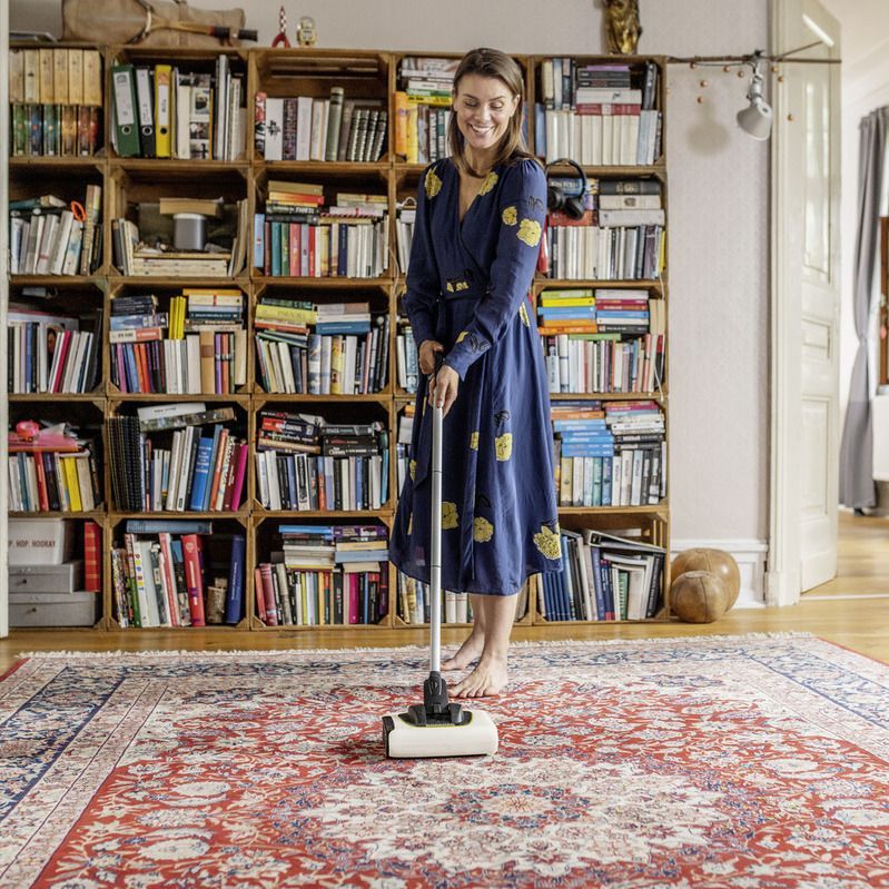 Kärcher cordless electric broom