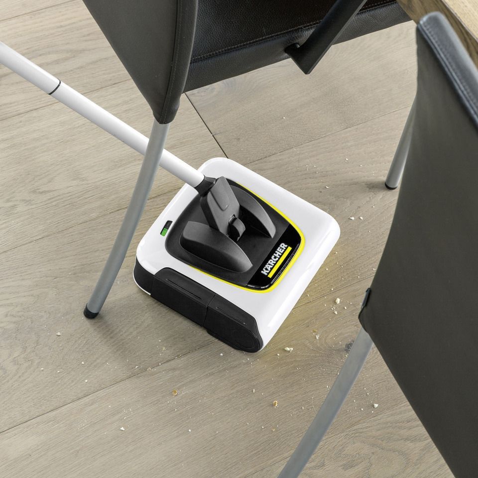 Kärcher cordless electric broom