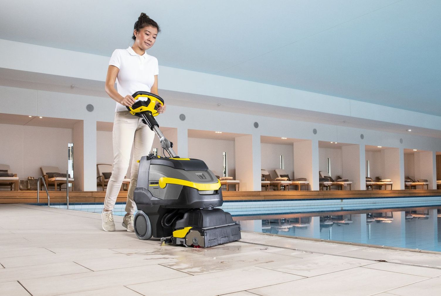 Mechanical or manual cleaning