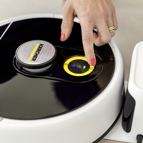 Operating directly at the Robot Vacuum Mop