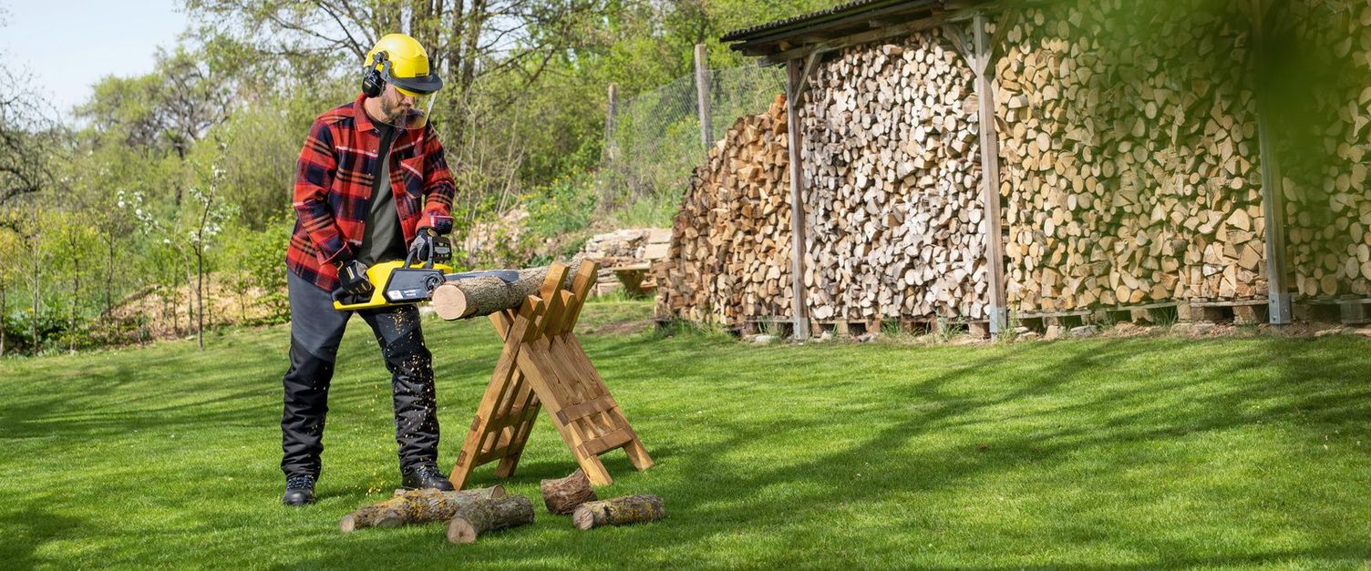Application battery chain saw