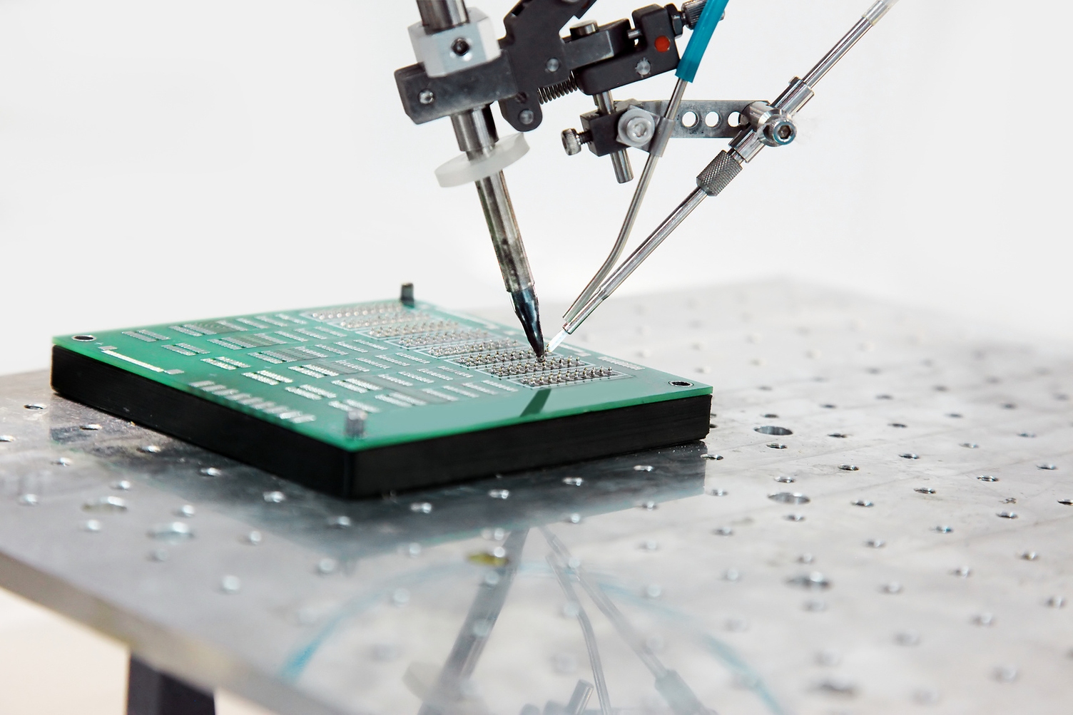 Removing fine dust in electronics and optics industry