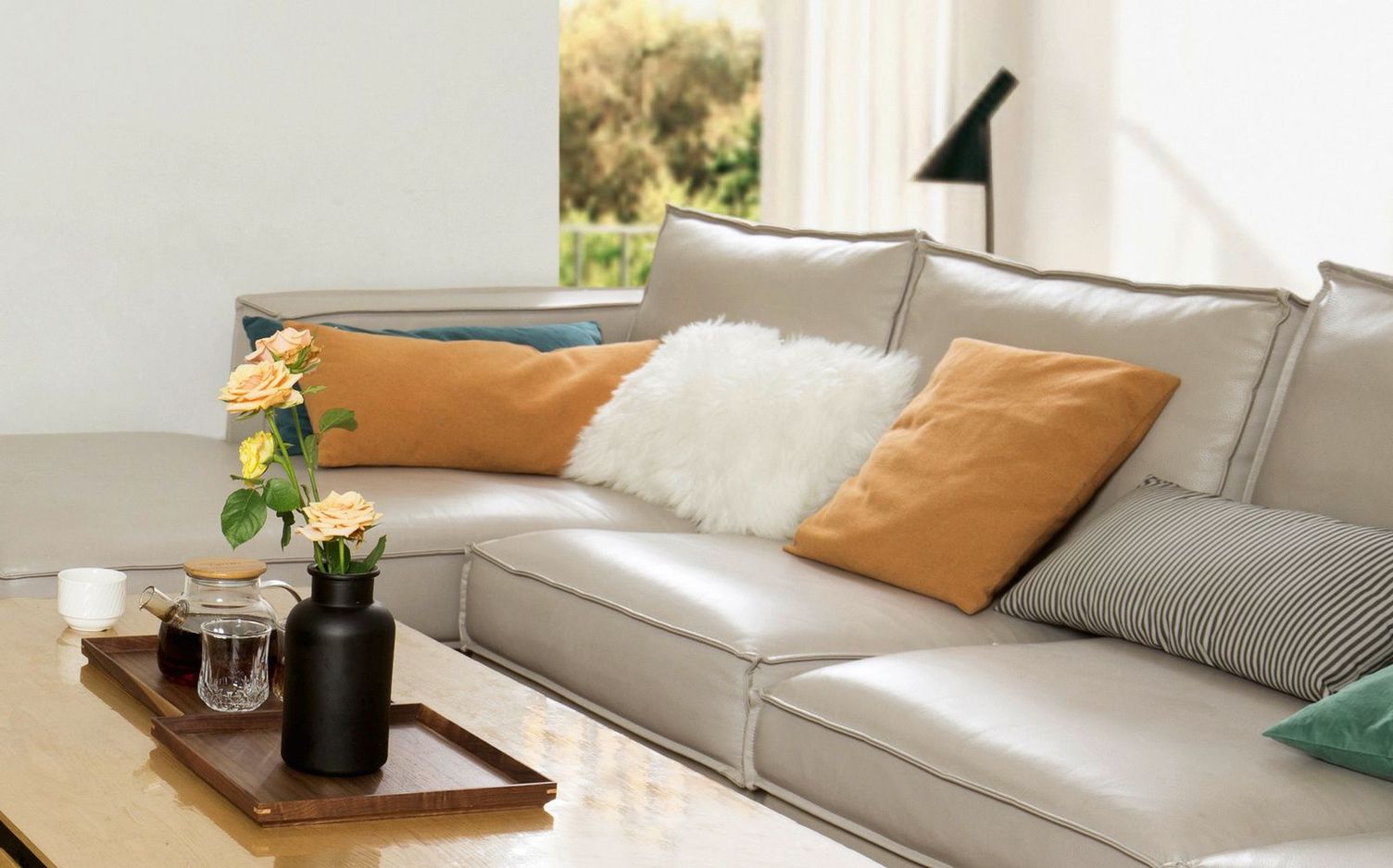 Leather upholstered furniture Kärcher tips for leather upholstered furniture