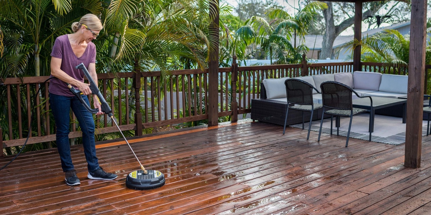 Karcher Surface Cleaner VersaGRIP Cleans Deck