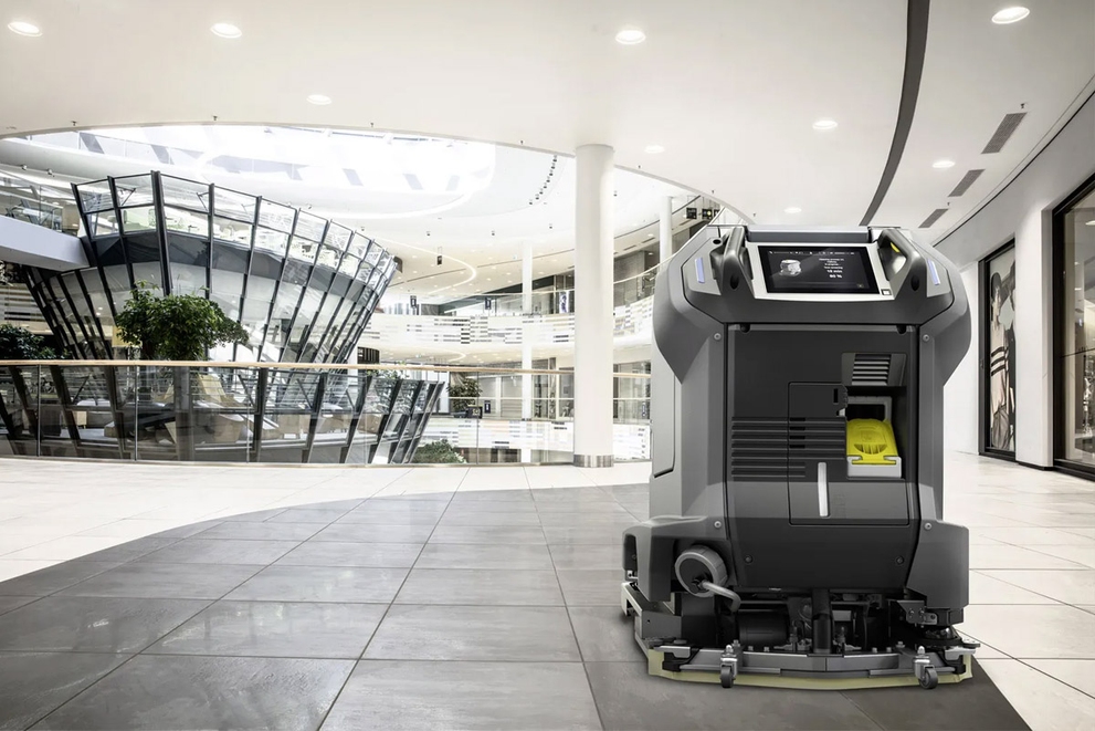 A KIRA B 50 cleans on its own.