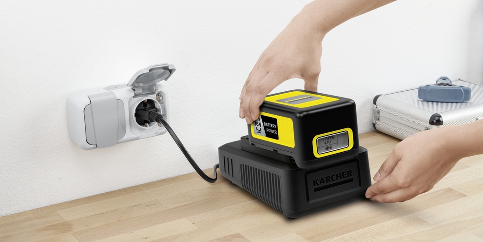GO TO THE BATTERIES AND BATTERY CHARGERS Batteries and battery chargers for the Kärcher battery platform