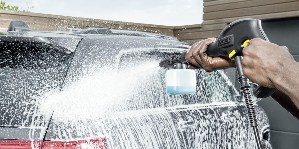 Karcher Foam Nozzle Cleans Vehicle With Wash and Wax Karcher Foam Nozzle Cleans Vehicle With Wash and Wax
