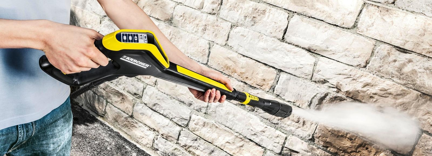 máy phun xịt karcher rửa xe moto
