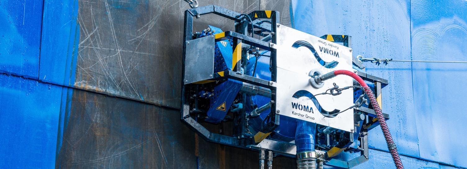 woma: Cleaning and paint removal of ships and bouys woma: Cleaning and paint removal of ships and bouys