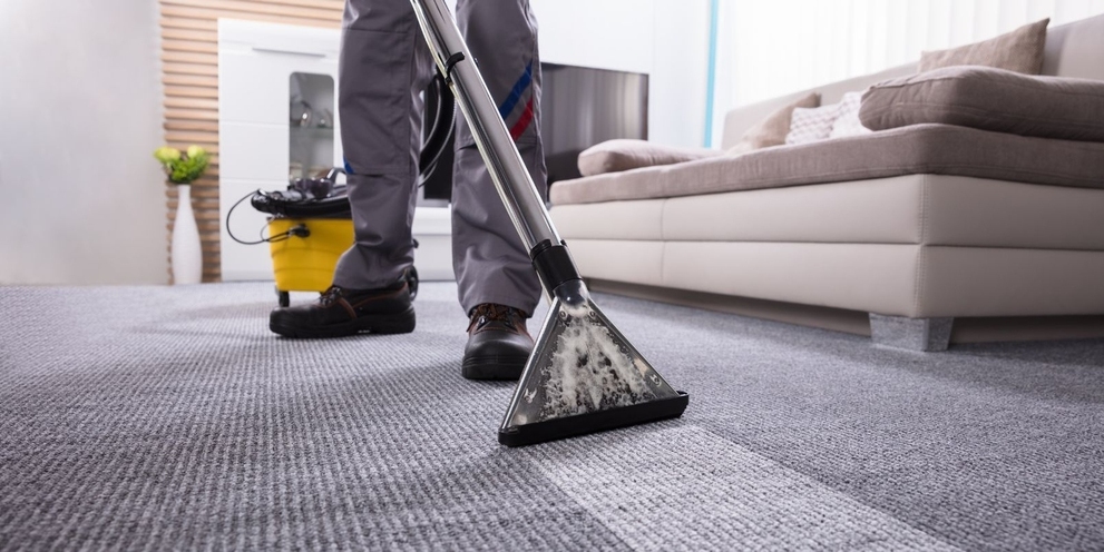 máy hút bụi có hút nước được không
