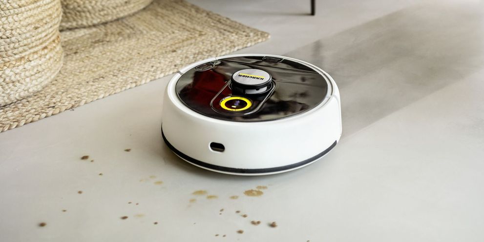 Kärcher robotic mop RCF mops the floor