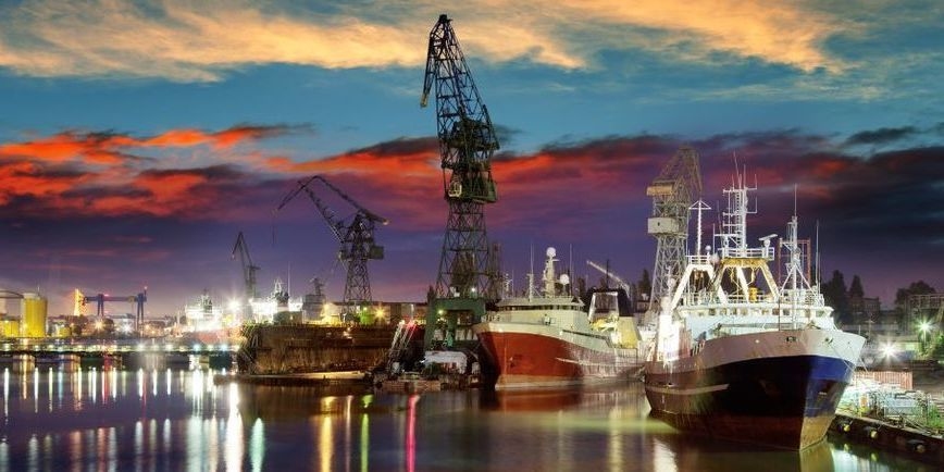 SHIP AND SHIPYARDS WOMA