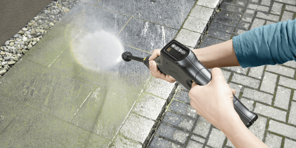 Desinfecting cleaning of hard surfaces Desinfecting cleaning of hard surfaces